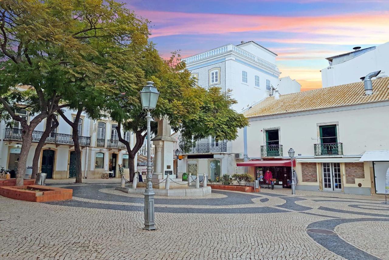 A74 - Rua Do Canal 1 Bed Flat Apartment Lagos