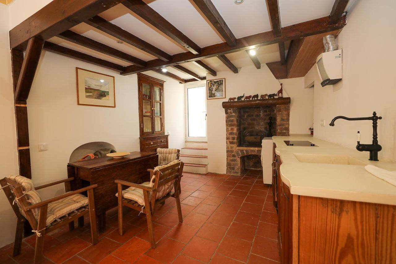 A74 - Rua Do Canal 1 Bed Flat Apartment